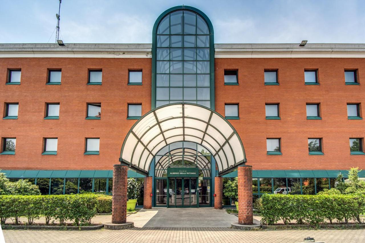 Hotel Della Rotonda Saronno Exteriör bild